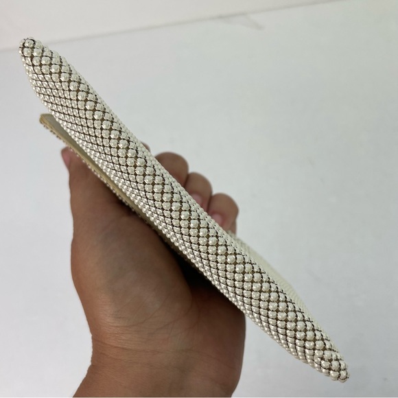 Vintage 1930s Whiting Davis White Mesh Clutch Purse Vintage Envelope Style Purse - Picture 5 of 17